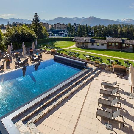 Hostellerie Du Pas De L'Ours "Relais Et Chateaux" ครองส์มอนตานา ภายนอก รูปภาพ