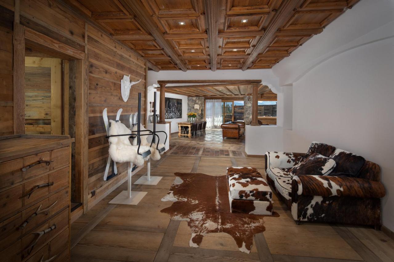 Hostellerie Du Pas De L'Ours "Relais Et Chateaux" ครองส์มอนตานา ภายนอก รูปภาพ