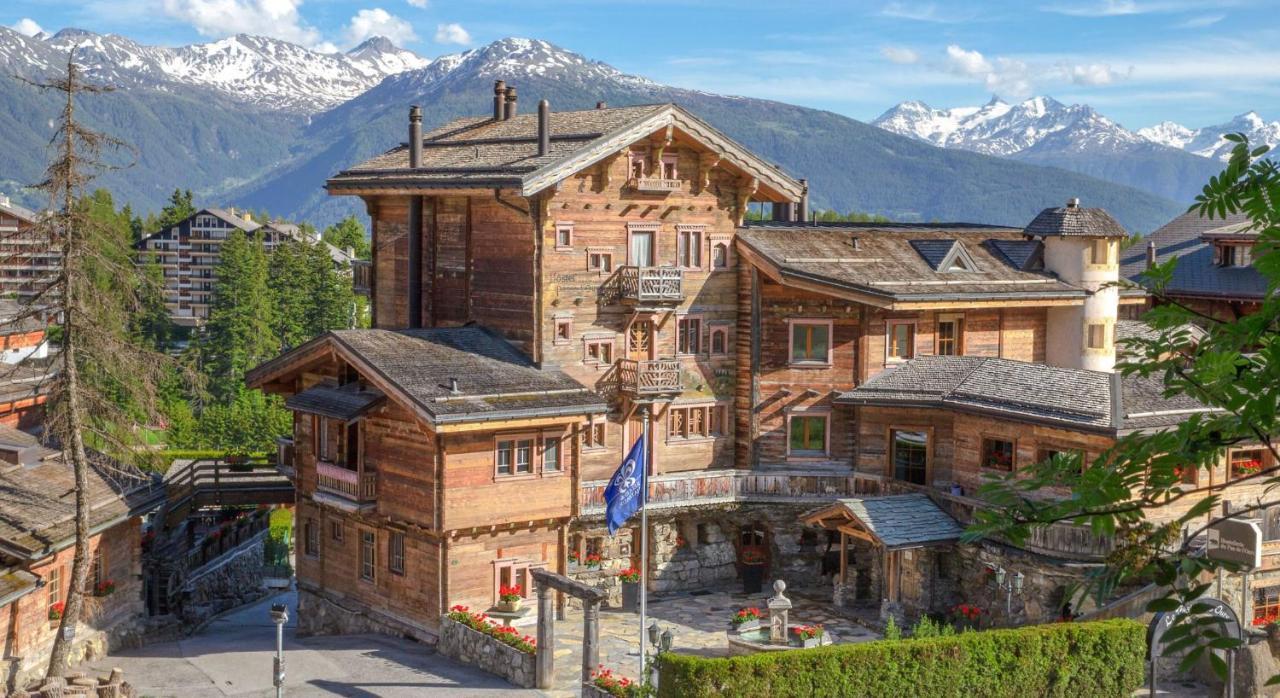 Hostellerie Du Pas De L'Ours "Relais Et Chateaux" ครองส์มอนตานา ภายนอก รูปภาพ