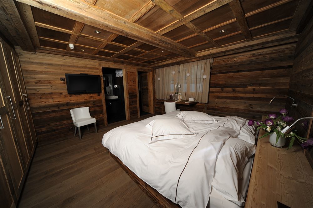 Hostellerie Du Pas De L'Ours "Relais Et Chateaux" ครองส์มอนตานา ภายนอก รูปภาพ