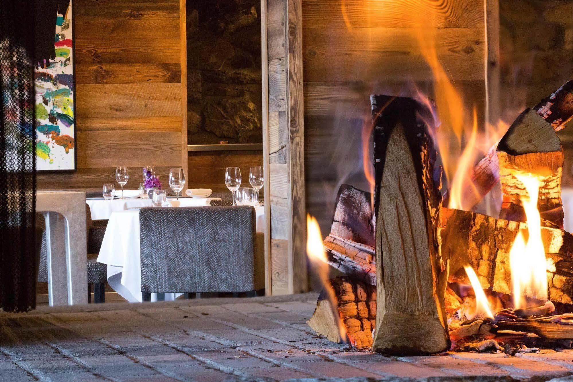 Hostellerie Du Pas De L'Ours "Relais Et Chateaux" ครองส์มอนตานา ภายนอก รูปภาพ