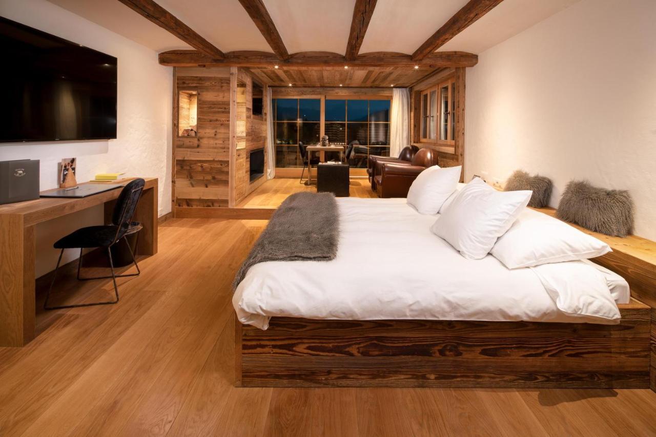 Hostellerie Du Pas De L'Ours "Relais Et Chateaux" ครองส์มอนตานา ภายนอก รูปภาพ